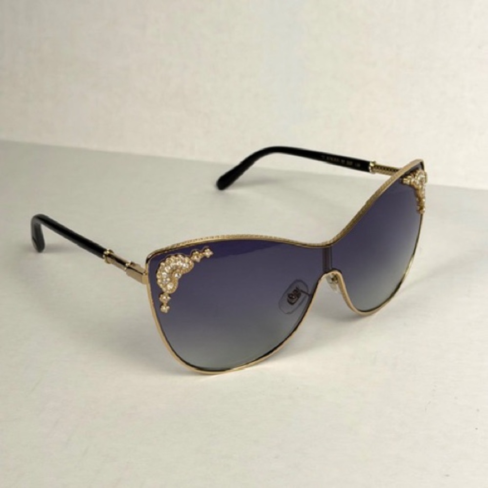 Chopard SCHC 83S 300F Sunglasses New Authentic - Picture 5 of 5